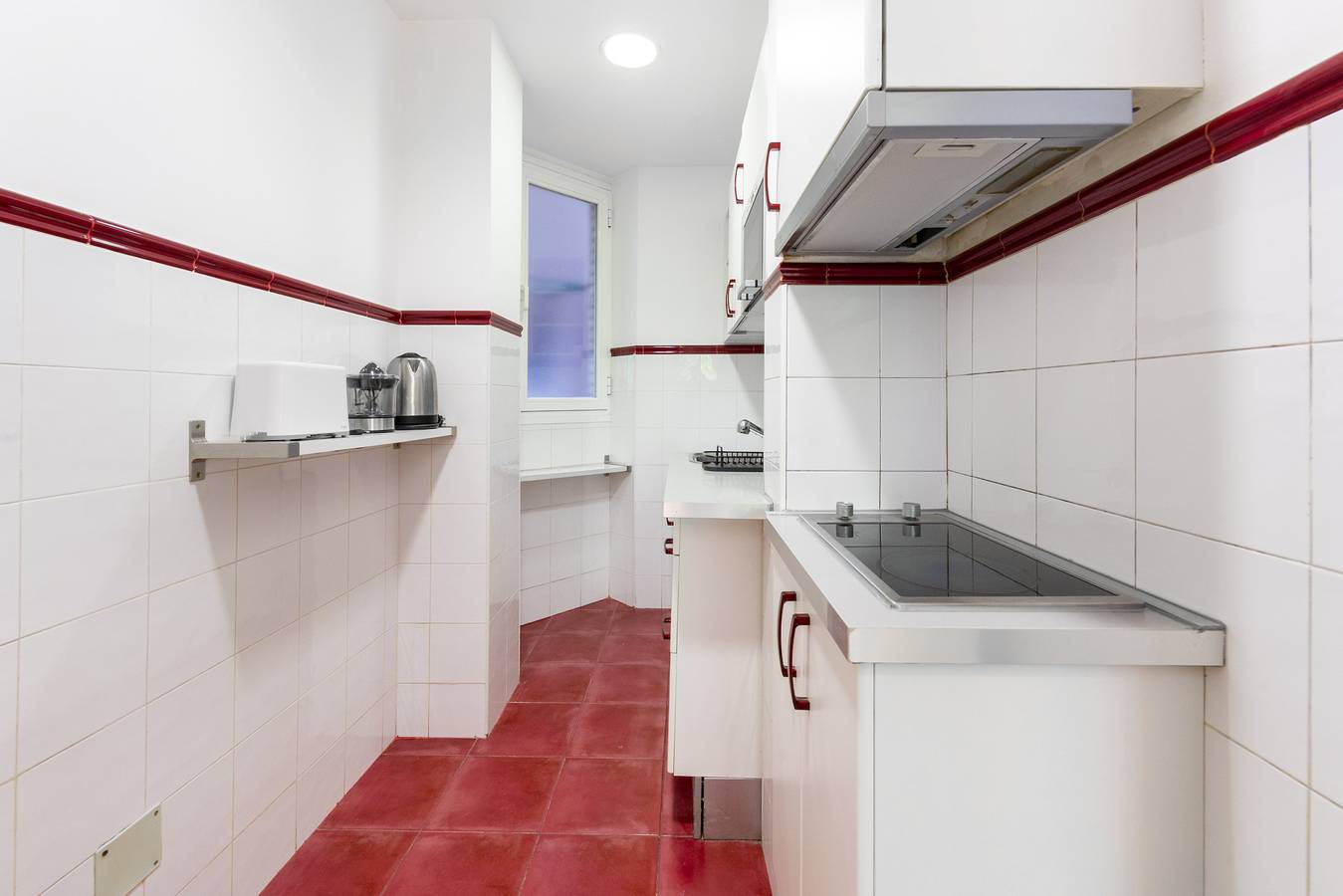 Entire apartment, M (Ore461)Piso de 1 dormitorio y balcón -Alquiler in Tetuán, Madrid