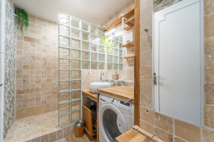 Ganze Wohnung, Ferienwohnung für 4 Personen mit Balkon in Paris, Ile de France