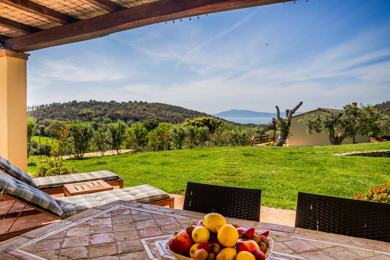 Appartamento intero, Appartamento 'Casa Rose' con vista mare, Wi-Fi e aria condizionata in Orbetello, Parco naturale della Maremma