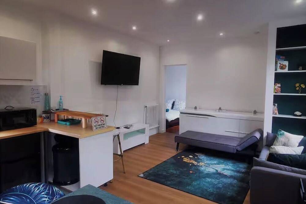 Appartement entier, Cozy 1-bedroom apt in great neignbourhood-mins by train from downtown Paris in Deuil-la-Barre, Val-d'Oise