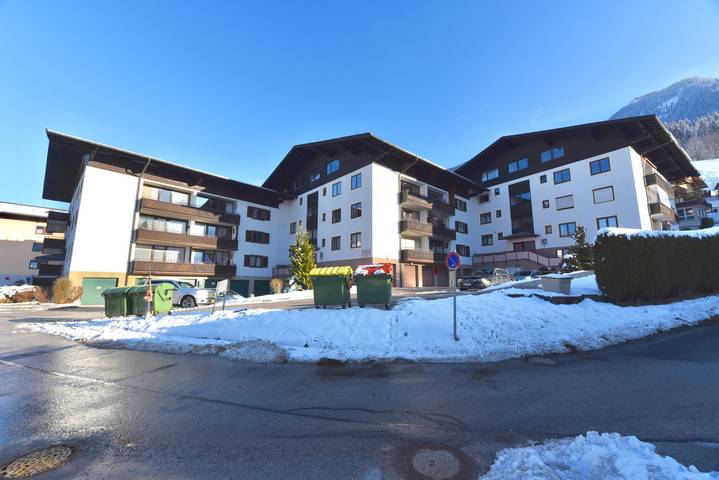 Ganze Wohnung, Domizil Alpine Retreat 11 with balcony in Hohe Tauern, Kaprun