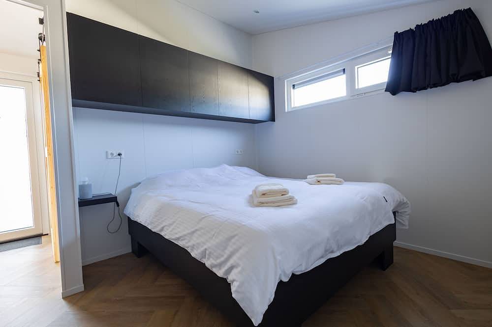 New Luxury Lodge with Meadow View - near National Park Drents-Friese Wold! in Drenthe