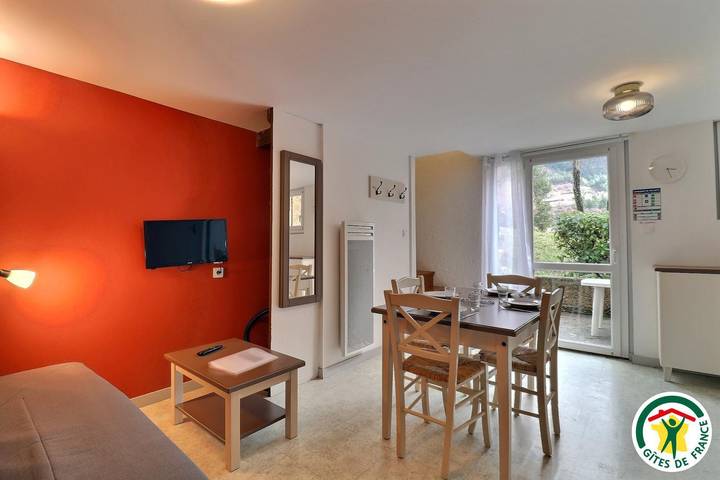 Casa de huéspedes para 3 personas, con terraza y piscina, Se admiten mascotas - 1