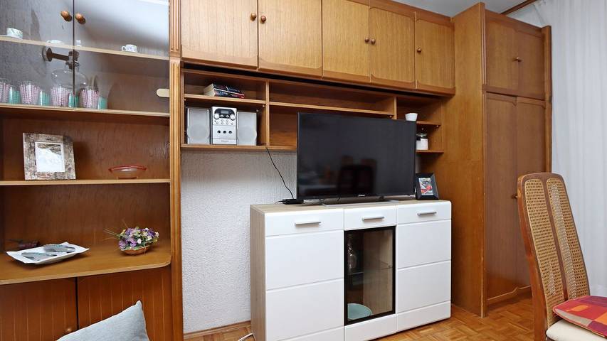 Ferienwohnung für 10 Personen, mit Terrasse in Pinezici - 4