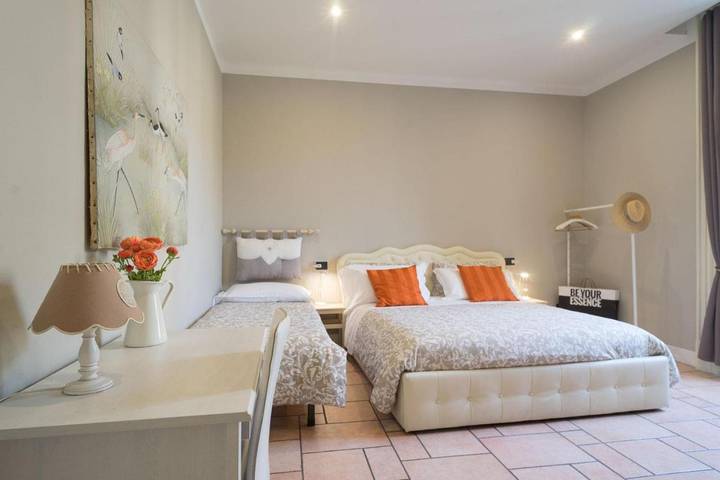 Chambre d’hôte pour 2 personnes, avec Balcon ainsi que Terrasse et Vue à Bergame - 4