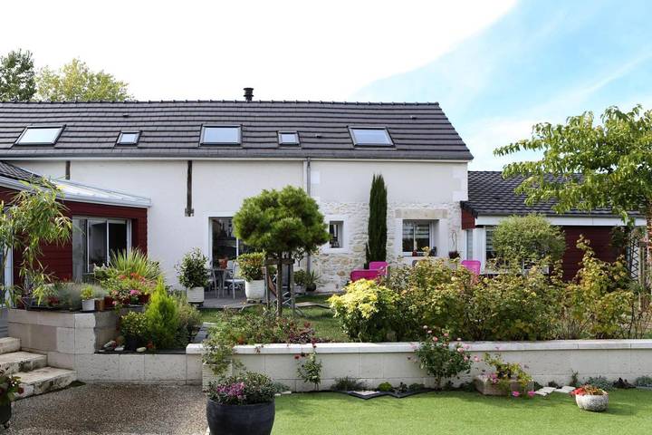 Location de vacances pour 3 personnes, avec jardin et terrasse à Saint-Doulchard - 2