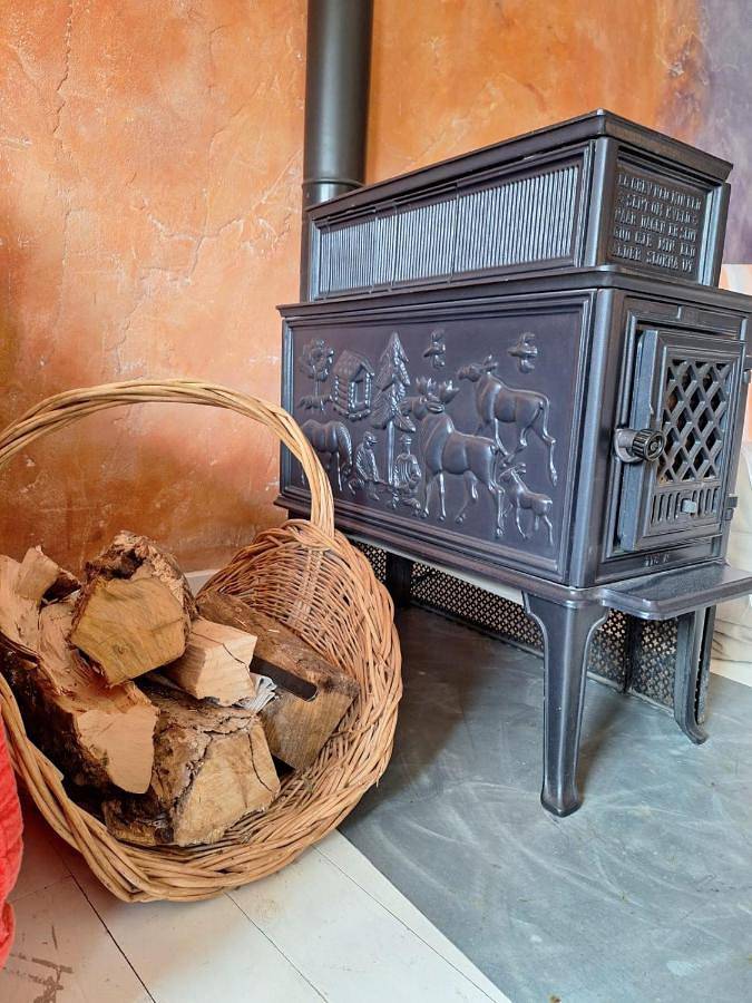 Location de vacances pour 6 personnes, avec vue et jardin à Champagnac-le-Vieux - 4