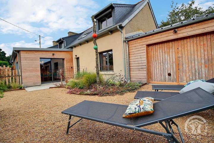 Gîte pour 7 personnes, avec terrasse à Plouha - 3