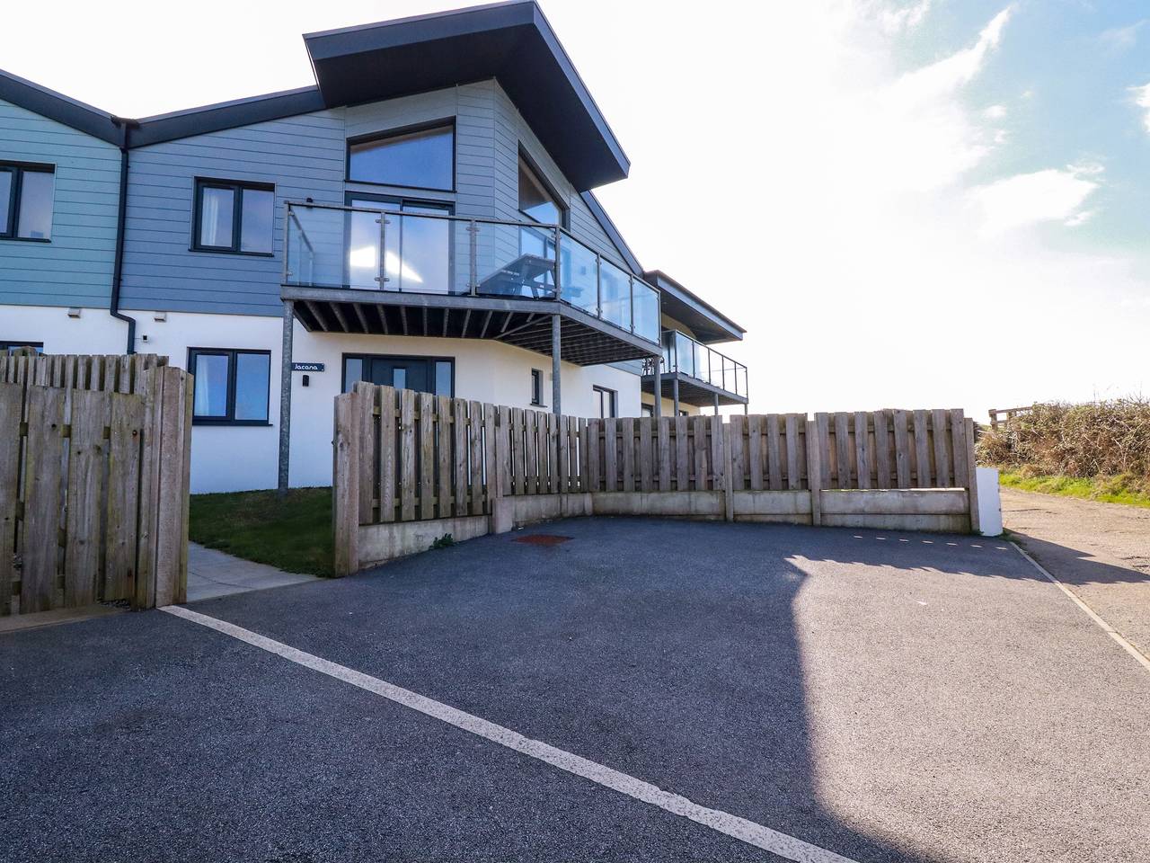 Holiday Home for 6 People in Perranporth, Cornwall