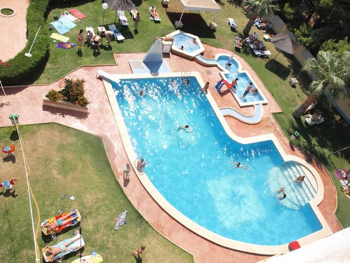 Appartement de vacances pour 4 personnes, avec jardin ainsi que piscine et jacuzzi - 1
