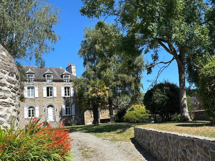 Gîte pour 2 personnes, avec jardin ainsi que vue et terrasse à Le Minihic-sur-Rance - 3