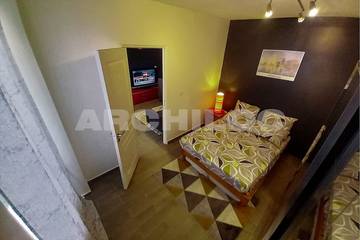 Appartement De Vacances pour 4 Personnes dans Puteaux, Hauts-de-Seine, Photo 2