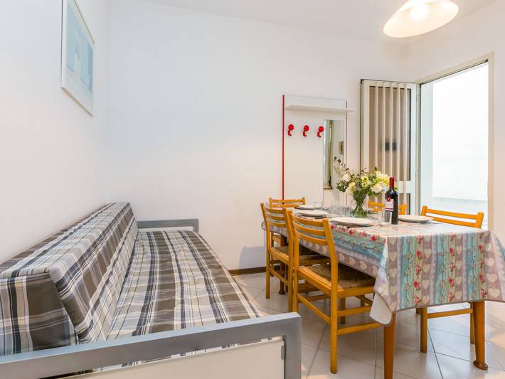 Gîte pour 5 personnes, avec terrasse, animaux acceptés à Lignano Sabbiadoro - 4