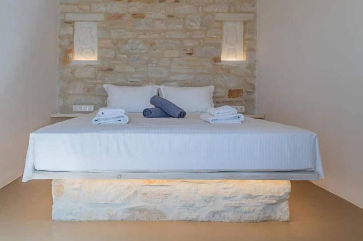 Location de vacances pour 4 personnes, avec jardin et terrasse, animaux acceptés dans Píso Livádi - 3