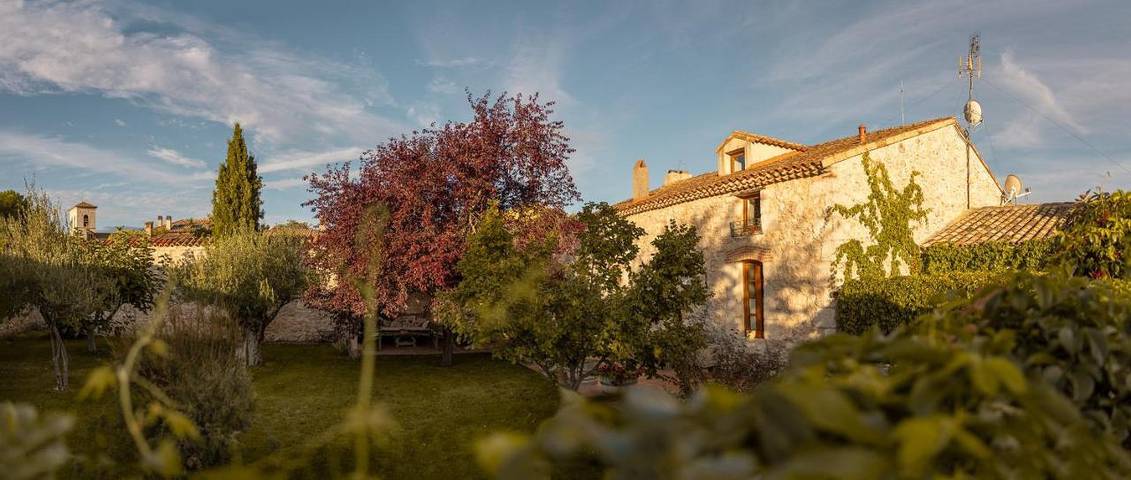 Casa rural para 8 personas, con jardín y vistas en La Parrilla
