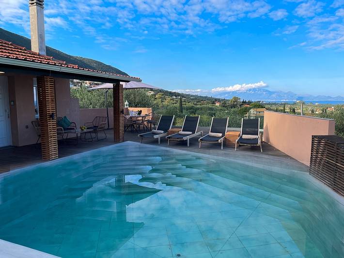 Holiday rental for 4 people, with garden and ocean view as well as terrace in Zakynthos