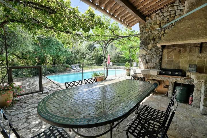 Villa pour 8 personnes, avec jardin, animaux acceptés dans les Alpes maritimes - 3