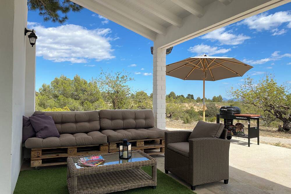 Casa the Dutchman,  totally off-grid,on a private plot of 10.000m2 in Navarrés, Valencia Province