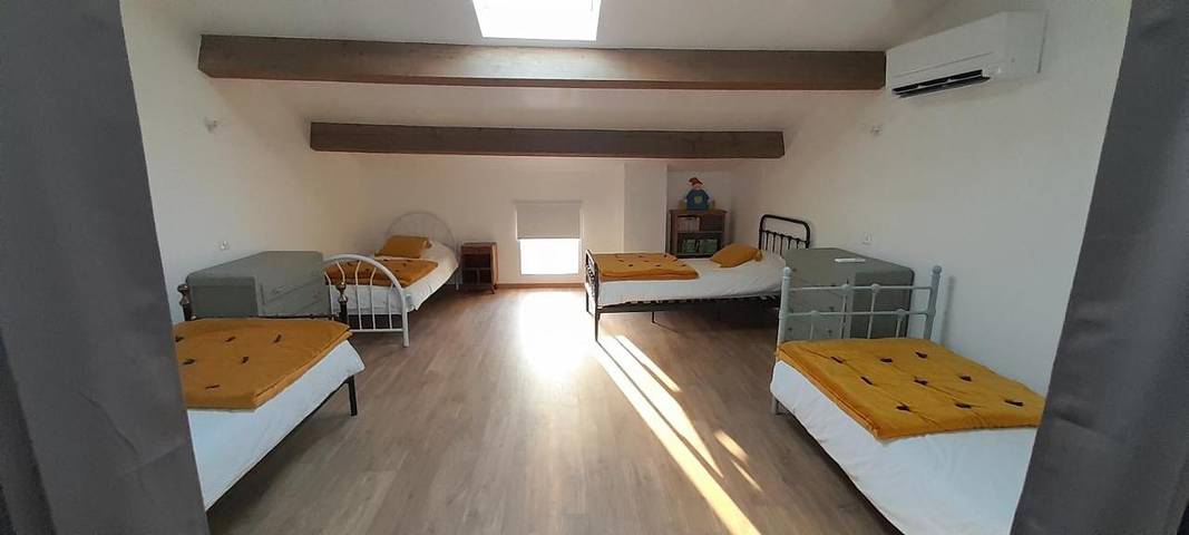 Location de vacances pour 8 personnes, avec jardin et terrasse à Laurac-en-Vivarais - 3