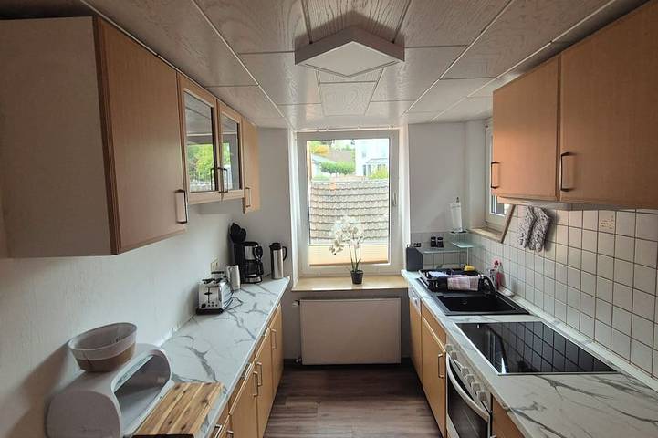 Ganze Wohnung, Gemütliche Dachgeschoss Ferienwohnung in Bad Karlshafen, Landkreis Kassel