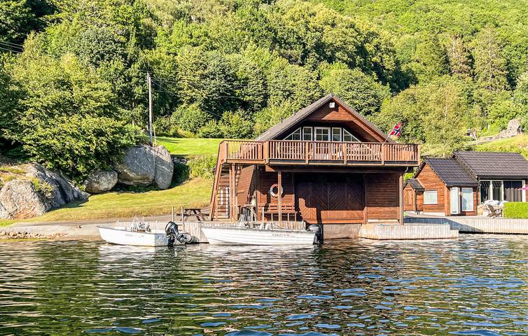 Ferienhaus für 6 Personen, mit Terrasse in Farsund