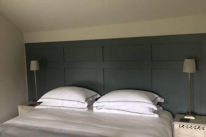 Peak District Luxury Cottage, WiFi, vue imprenable sur le lac sur Carsington in Hopton (Derbyshire), Derbyshire