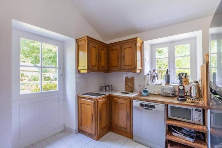 Location de vacances pour 5 personnes, avec vue sur le lac et jardin ainsi que vue et piscine, animaux acceptés à Herbignac - 2