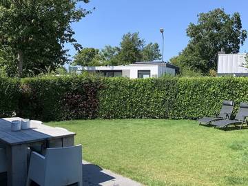 Bungalow für 4 Personen, mit Garten und Terrasse in Zoutelande