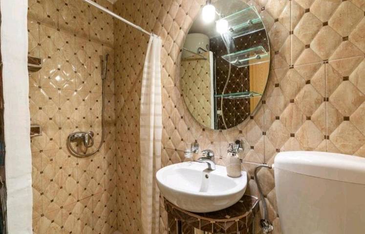 Gîte pour 4 personnes, avec vue et terrasse à Kotor - 3