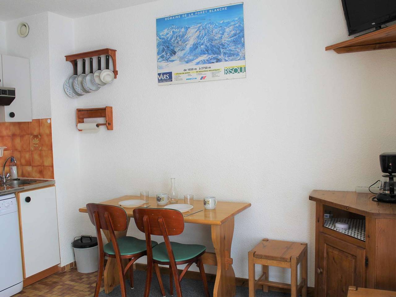 Appartement entier, Studio avec Coin Montagne, 100m des Pistes et Commerces, 4 Couchages - Vars Les Claux in Vars, Région de Briançon