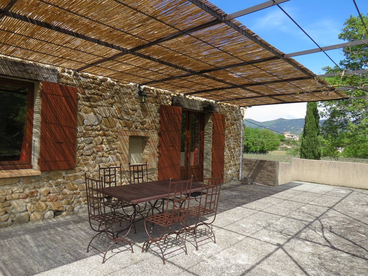 Gîte La Planchette, en Provence in Saint-Romain-en-Viennois, Parc naturel régional du Mont-Ventoux