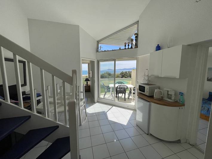 Gîte pour 4 personnes, avec terrasse et piscine à Saint-Cyprien - 2