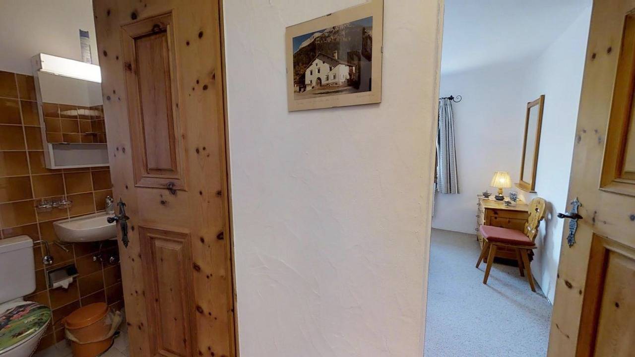 Ganze Wohnung, Ferienwohnung für 4 Personen mit Garten in La Punt-Chamues-ch, Livigno Alpen