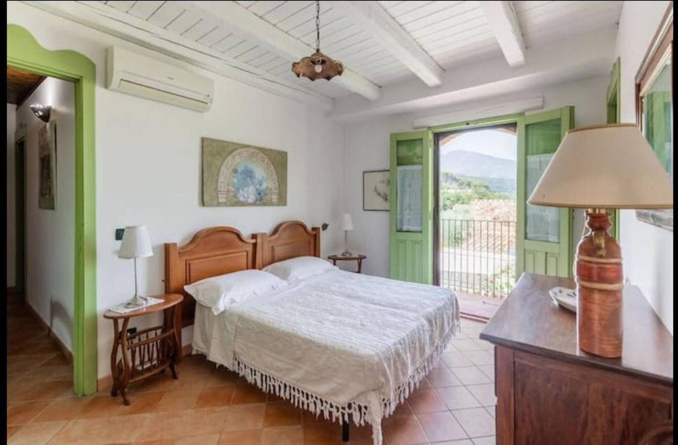 Ferienhaus 'Case Saponara' mit Meerblick, Terrasse & Wlan in Sant'Ambrogio, Cefalù (gemeinde)