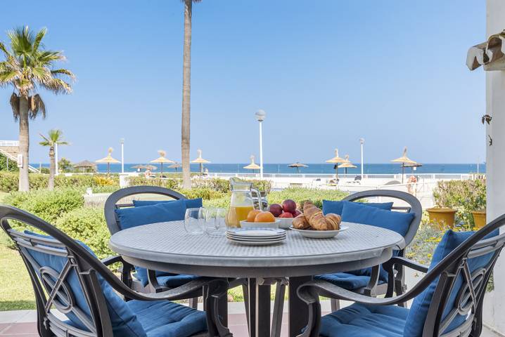 Ferienhaus für 7 Personen, mit Garten und Pool sowie Meerblick in Casares