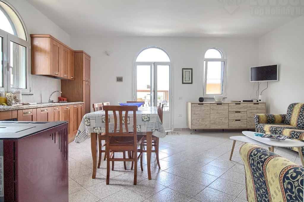 Maison de vacances pour 6 personnes avec terrasse in Marina Di Pescoluse, Torre Vado