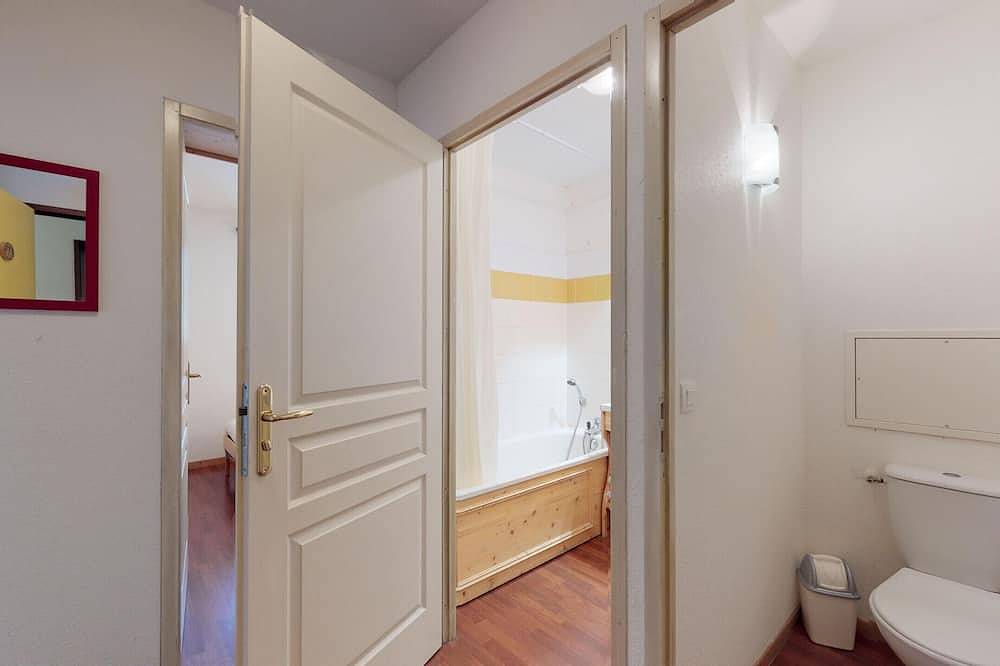 Entire apartment, Florence 2 403 - Famille appart. 6 pers. Valfréjus in Valfréjus, Modane