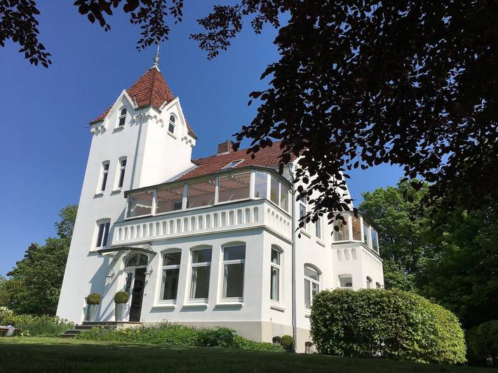 Ferienwohnung für 4 Personen, mit Garten und Terrasse in Neuschönberg