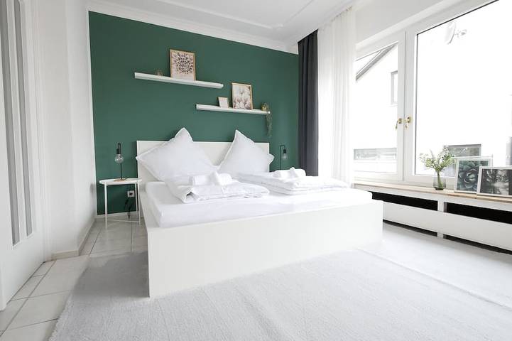 Ganze Wohnung, 110m², Dachterrasse, zentral in Paderborn, Nordrhein-Westfalen