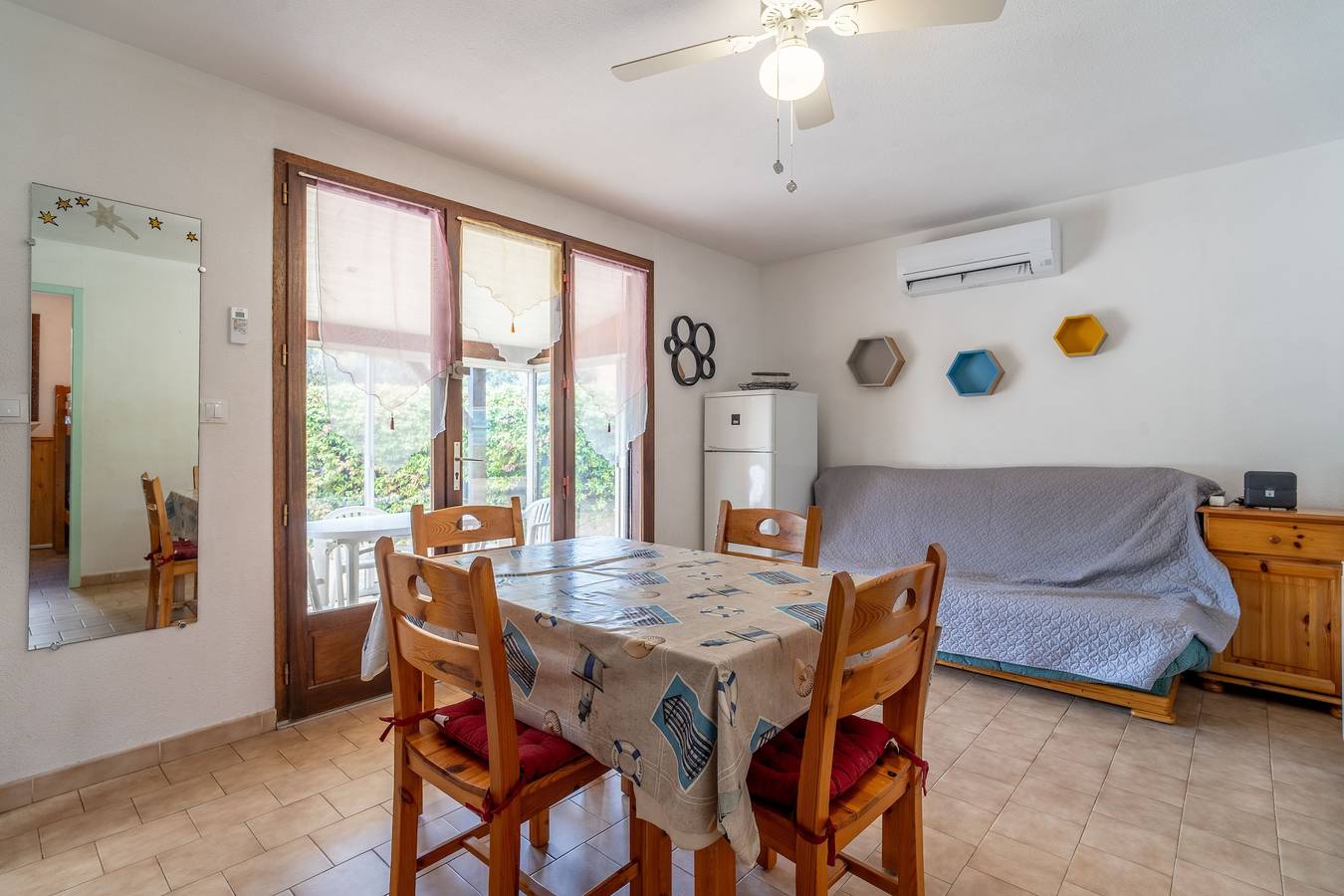 Maison 6 p, pp, plage, piscine in Vendres, Côte méditerranéenne (France)