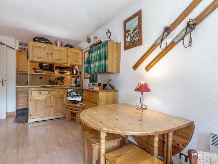 Gîte pour 6 personnes, avec balcon dans Office De Tourisme De Val D Isere - 4