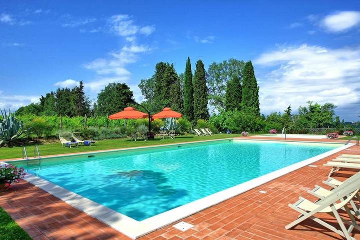 Villa Lorenza in Palaia, Pisa e dintorni