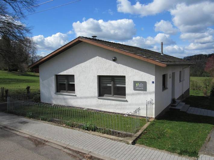 Location de vacances pour 4 personnes, avec jardin et vue à La Calamine