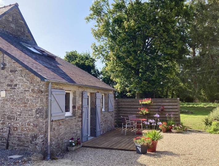 Gîte pour 2 personnes, avec Terrasse et Jardin à Ploumilliau - 4