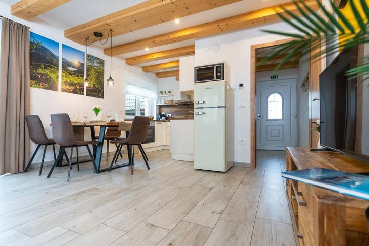 Apartamento de vacaciones para 5 personas, con jacuzzi además de jardín y sauna, Se admiten mascotas - 1