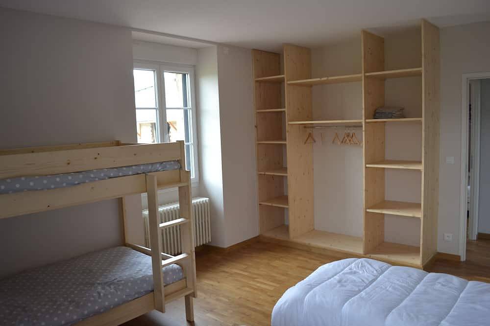 Location gîte au coeur du vignoble et du comté Promo Sejour 7Jours in Pannessières, Jura