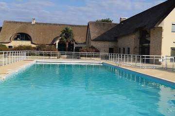 Gîte pour 2 personnes, avec jardin ainsi que piscine et terrasse à Saint-André-des-Eaux