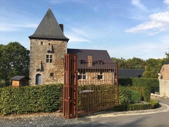Vakantiehuis voor 6 personen, with Terras and Tuin as well as Sauna and Uitzicht in Beauraing