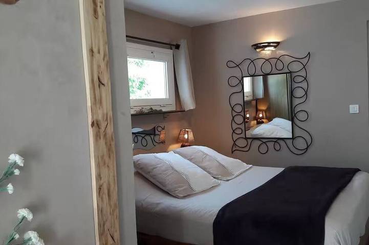 Chambre d’hôte pour 12 personnes, avec jardin à Saint-Pierre-d'Oléron - 4