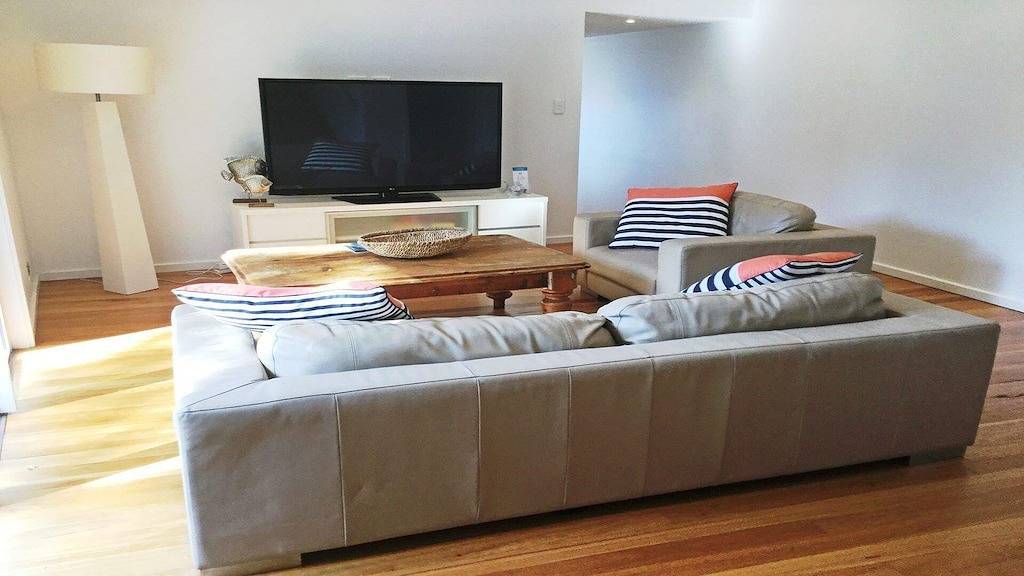 Aqua - Blick über Jones Beach in Illawarra, New South Wales